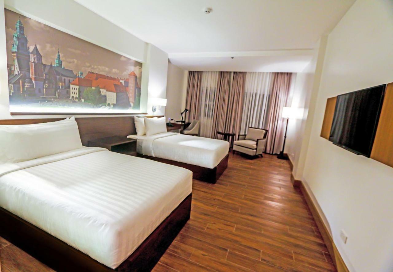 Hotel Carlito Tagaytay Tagaytay City Exterior photo