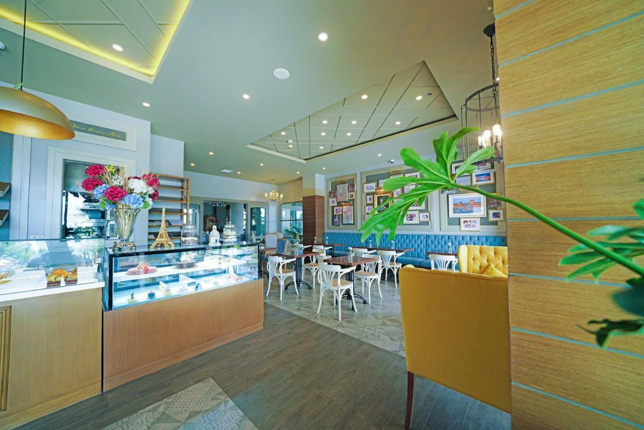 Hotel Carlito Tagaytay Tagaytay City Exterior photo