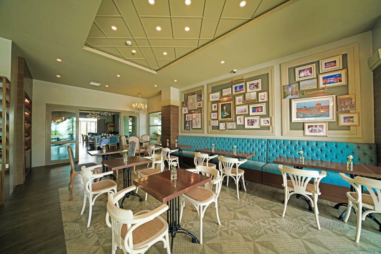 Hotel Carlito Tagaytay Tagaytay City Exterior photo